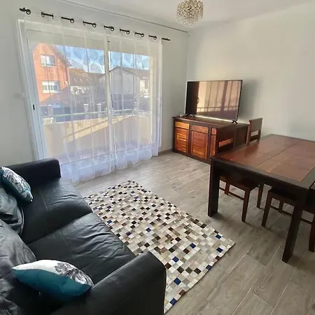 Apartment La Spacieuse - 4 - Rer C 10min - Paris