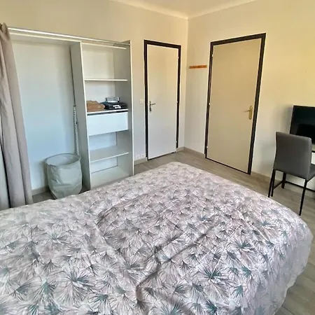La Spacieuse - 4 - Rer C 10min - Paris Apartment